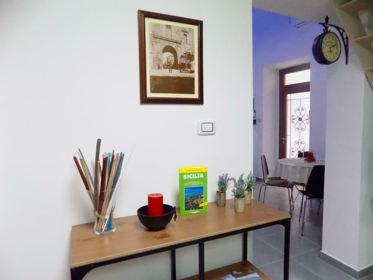 Casa Dell'Edera Villa คาตาเนีย ภายนอก รูปภาพ